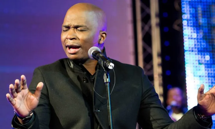 Dr Tumi